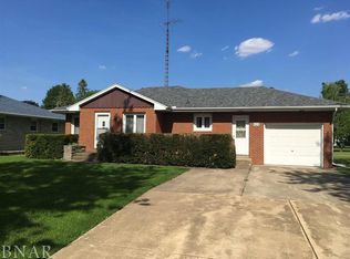 502 S Jefferson St, Flanagan, IL 61740