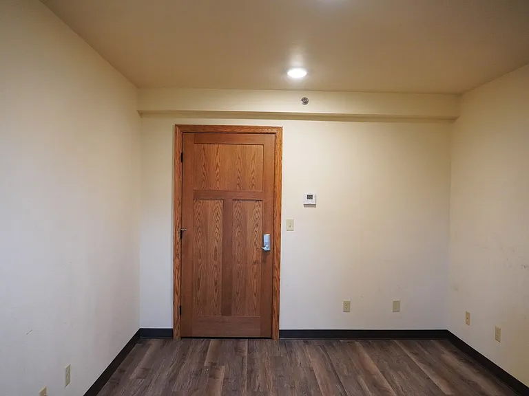 100 Bothne Dr — Photo 24