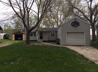 11 High School Blvd, Greene, IA 50636