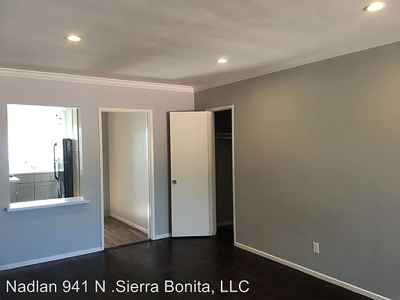 3rd image of 7554 Romaine St APT 8