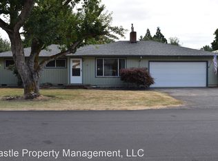 31811 Lawrence St, Lebanon, OR 97355