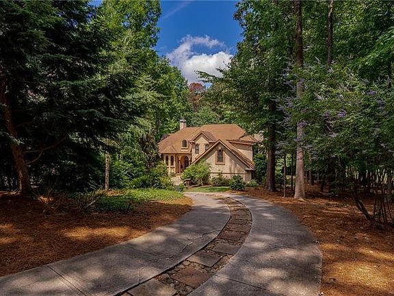 4th image of 5041 Towne Lake Hls N