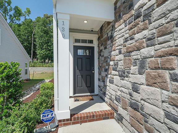 5th image of 130 Durie Way