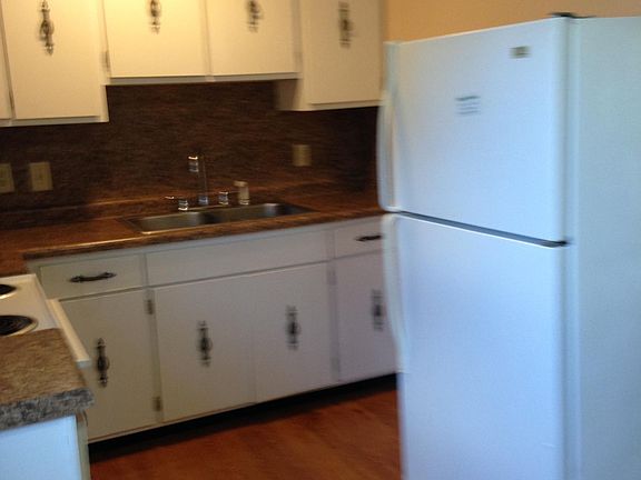 5th image of 1205 W Mack Ave APT C
