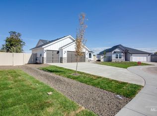 4919 Rose Gold St, Caldwell, ID 83605