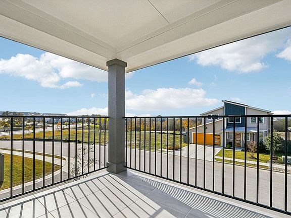 7th image of this home