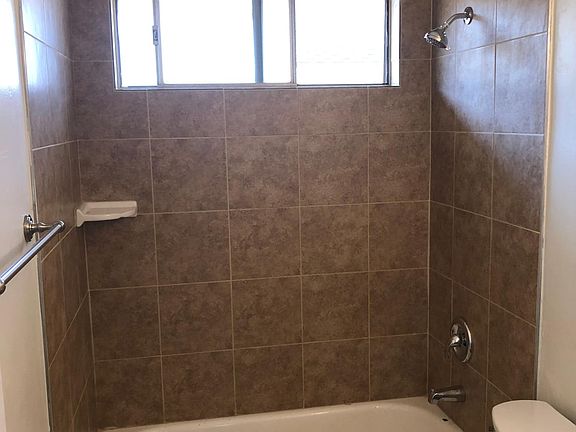 3rd image of 5339 Rosemead Blvd #27