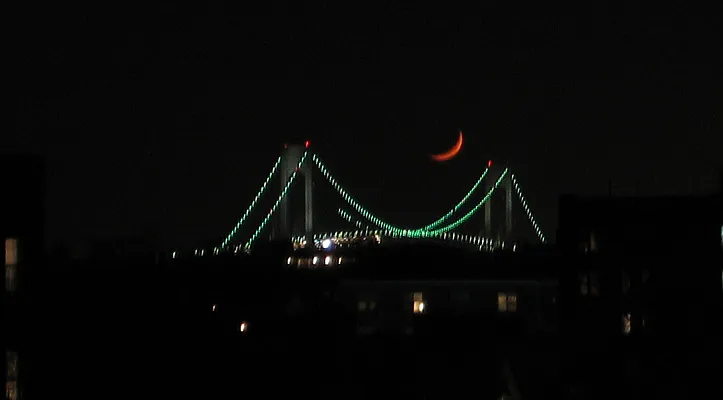 Sold by Brooklyn Real Inc | media 21