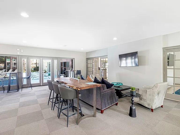 Springdale Glen — Photo 20