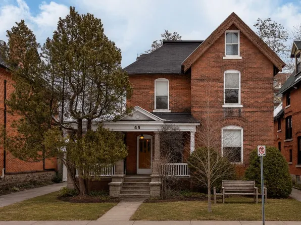 45 Russell Ave, Ottawa, ON K1N 7W9