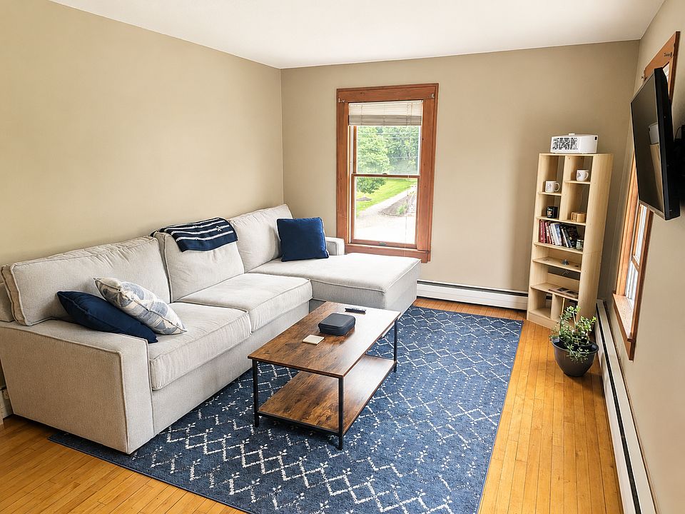 1st image of 24 High St #2