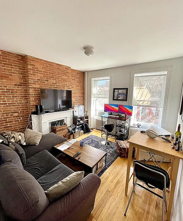 1st image of 43 Jane St APT 3FE