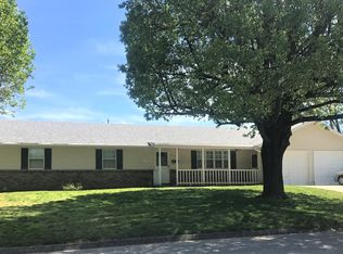 727 Wilson St, Webb City, MO 64870