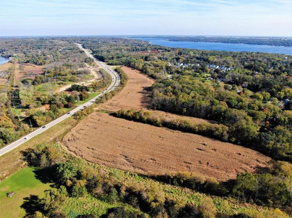N2461 East GENEVA STREET, Williams Bay, WI 53191