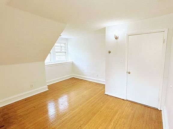 3rd image of 4915 Wynnefield Ave APT 3B