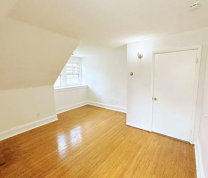 4915 Wynnefield Ave #3B — Photo 3