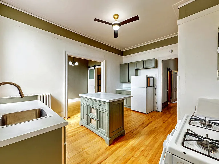 127 S Main St #1B — Photo 19