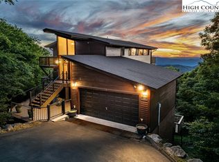 128 N Pinnacle Ridge Rd, Banner Elk, NC 28604