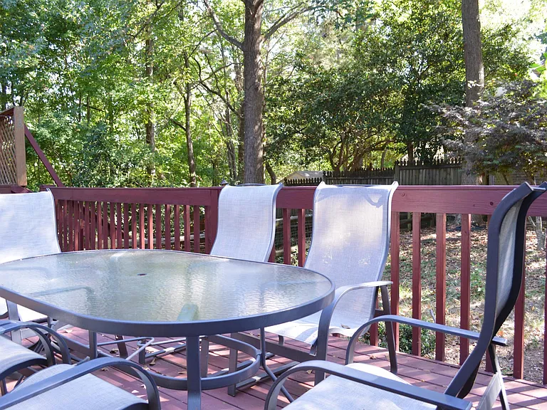 4167 Greenview Ct — Photo 7
