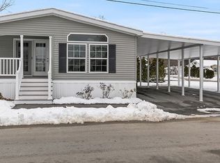 67 Hagop Rd, Salem, NH 03079