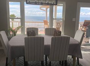 206 Beach Dr, Surfside Beach, TX 77541