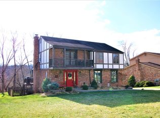 6043 Pennwood Ct, Bethel Park, PA 15102