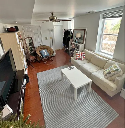 836 S Bond St Photo 1