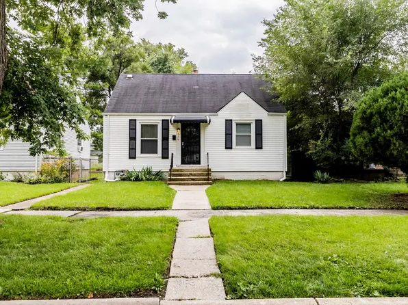 534 E 148th Pl, Harvey, IL 60426