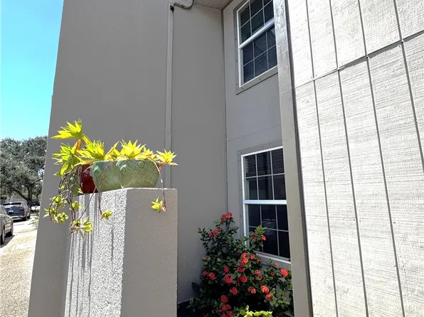 4421 Gaines St APT 4, Corpus Christi, TX 78412