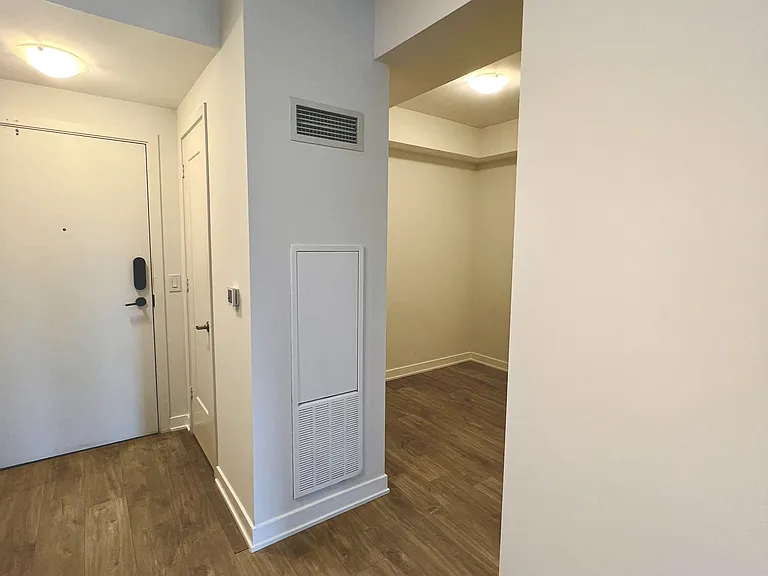 70 Princess St — Photo 12