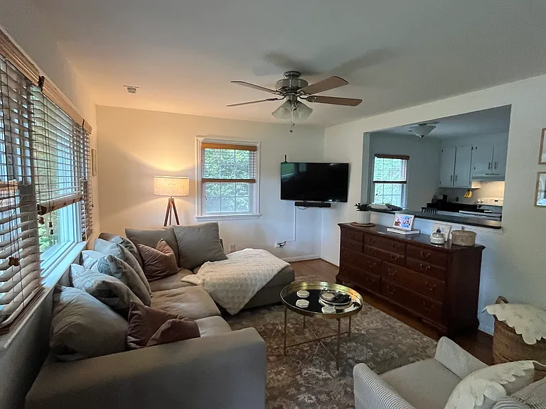 5414 Hawthorne Ave — Photo 3