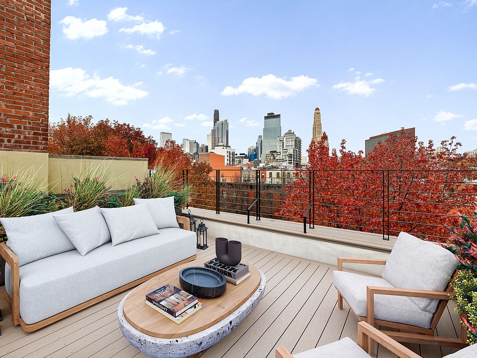 1st image of 668 Warren St Floor 3