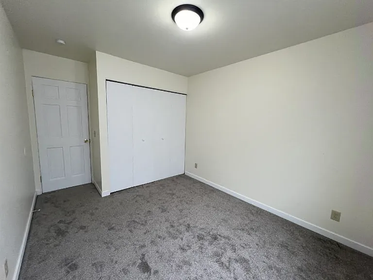 2222 Independence Ln #6 — Photo 11