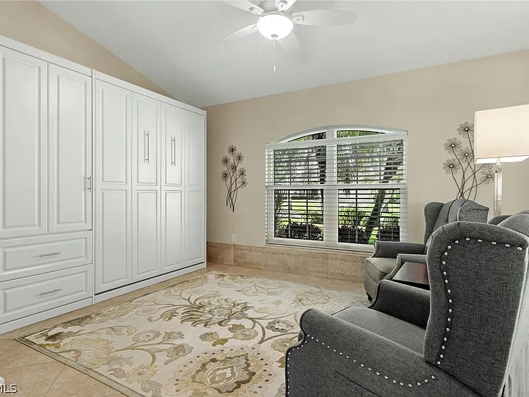 2013 SW 31st Ter — Photo 16