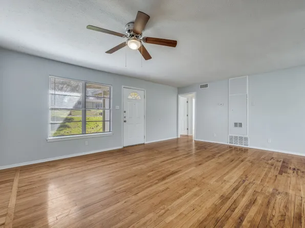 7 Pershing Dr APT A, Denison, TX 75020