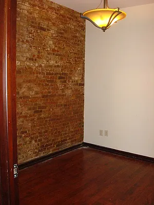 Rented by Realty Collective | media 26