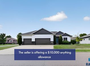 4900 E Mangrove St, Sioux Falls, SD 57110
