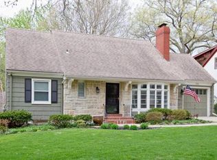 5306 Aberdeen Rd, Fairway, KS 66205