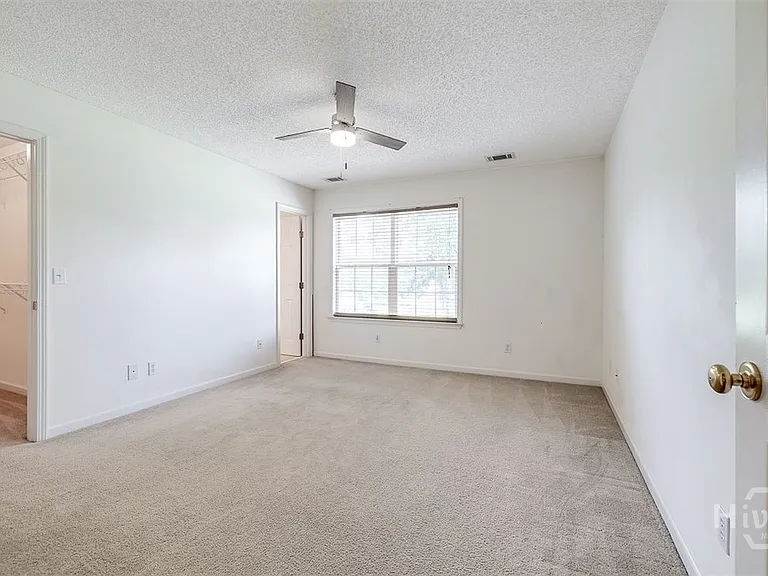 400 Tibet Ave #5 — Photo 22