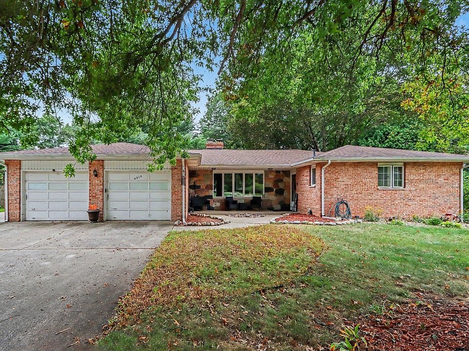 1st image of 6915 Springbrook Ln