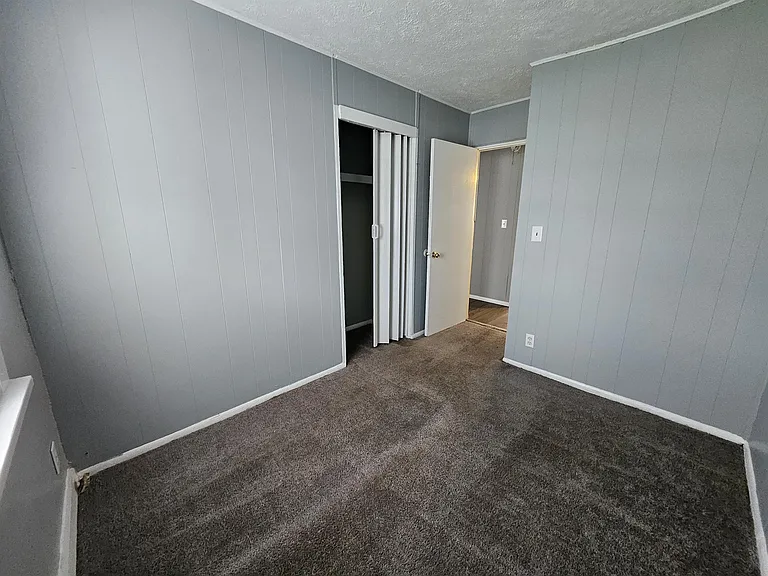 3044 Manor Ct — Photo 5