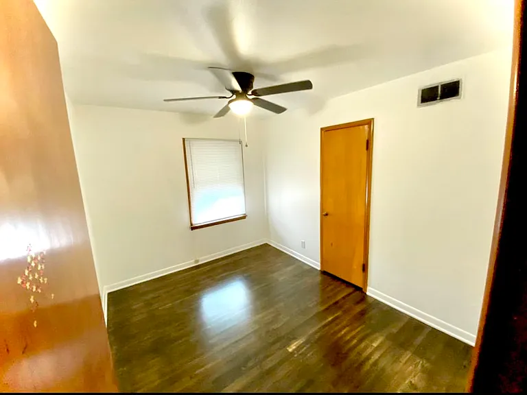 1035 N Canton Ave — Photo 4