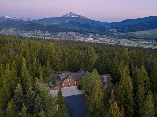 1055 Skywood Rd, Big Sky, MT 59716