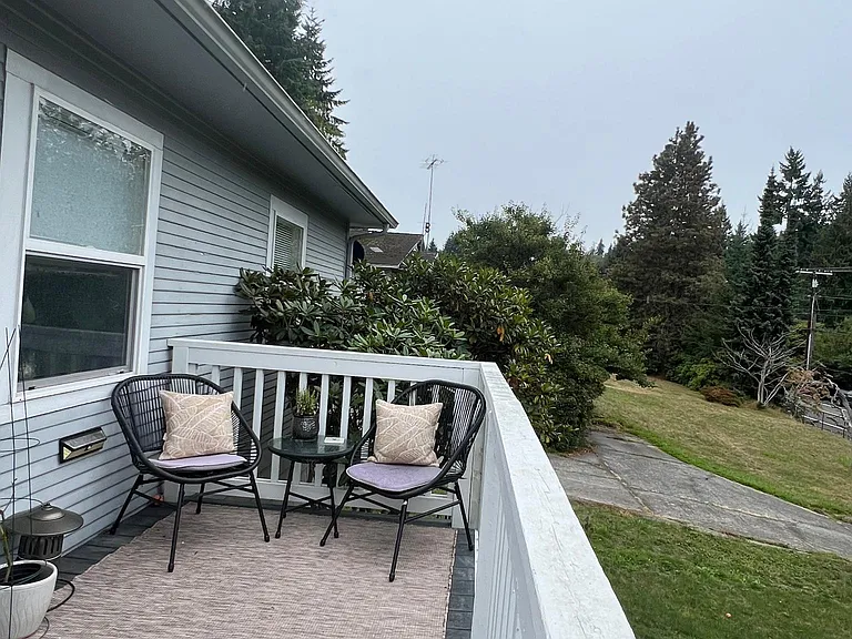 4805 Glenwood Ave — Photo 43