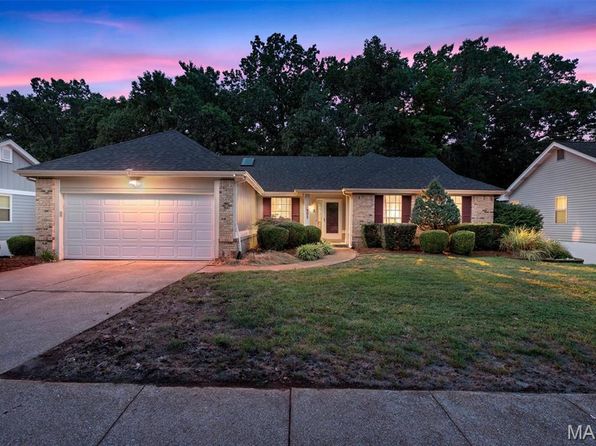 1409 Oakhall Manor Ct