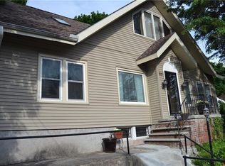 207 Carlton Rd, Syracuse, NY 13207