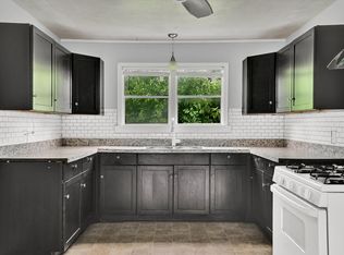616 Benson St, La Marque, TX 77568