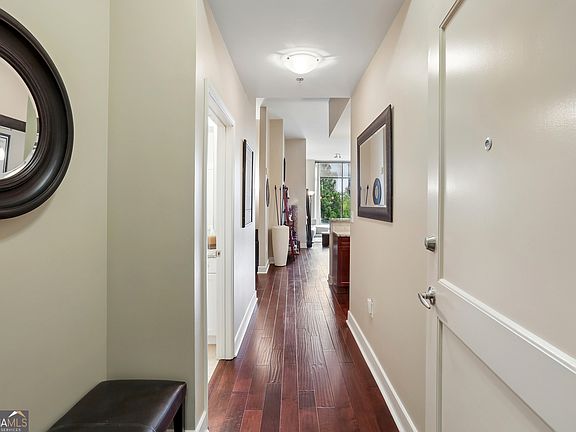 2nd image of 2795 Peachtree Rd NE #307