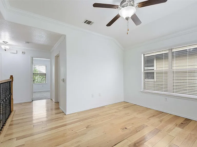 7201 Outfitter Dr — Photo 17