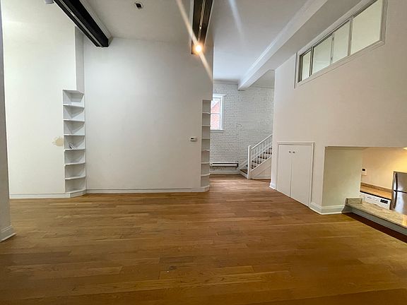 5th image of 144 Bleecker St APT 2e